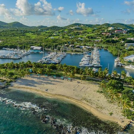 Tamarind Reef Resort Spa & Marina Christiansted Extérieur photo