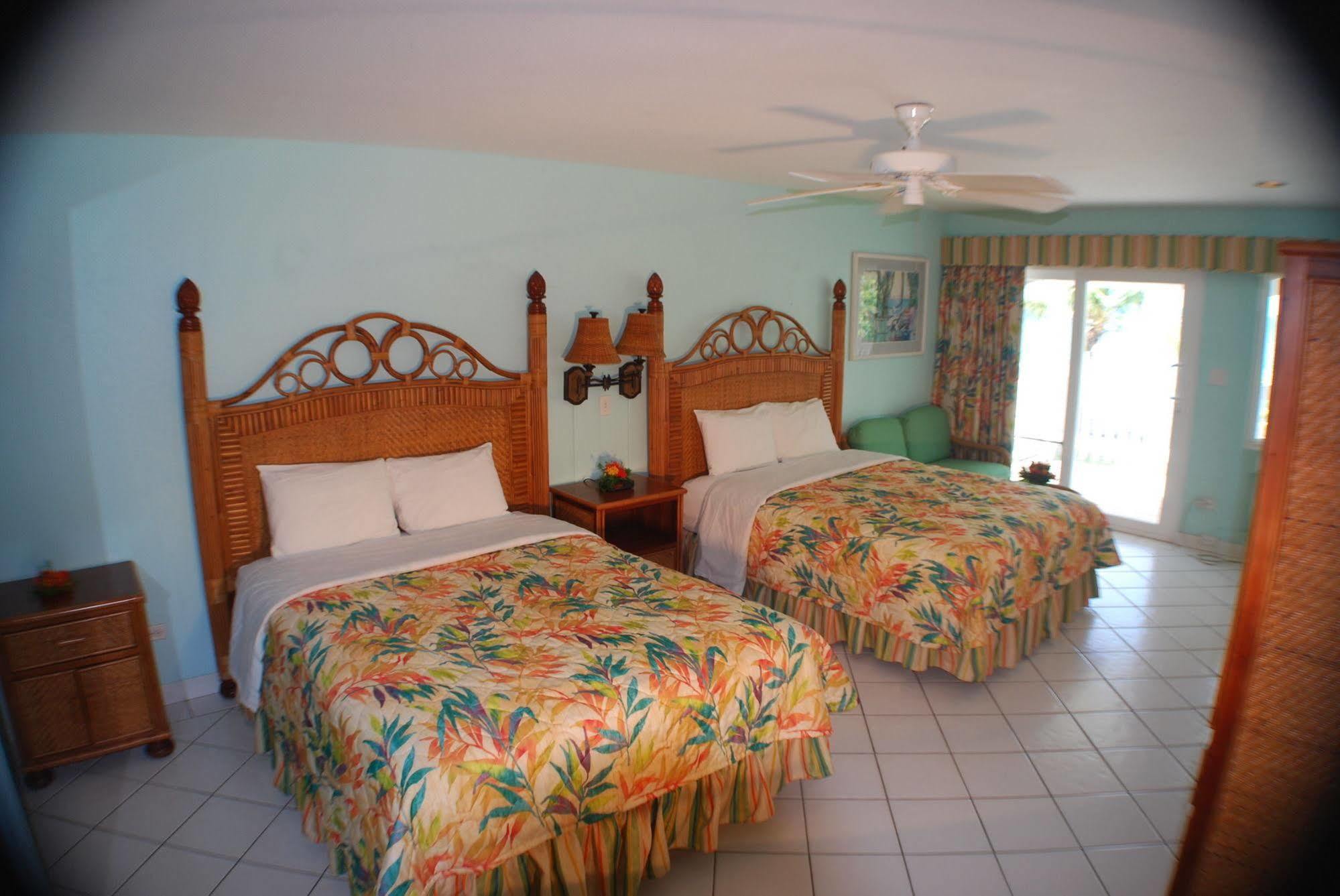 Tamarind Reef Resort Spa & Marina Christiansted Extérieur photo