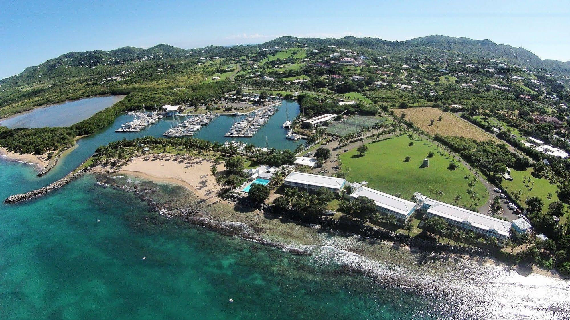 Tamarind Reef Resort Spa & Marina Christiansted Extérieur photo